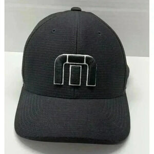 Travis Mathew Cap‎ Hat Mens L/XL Black Flexfit Golf Fitted Embroidered Logo